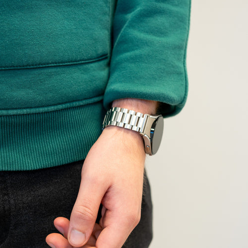 Steel Strap 'Classic', silver, lifestyle photo