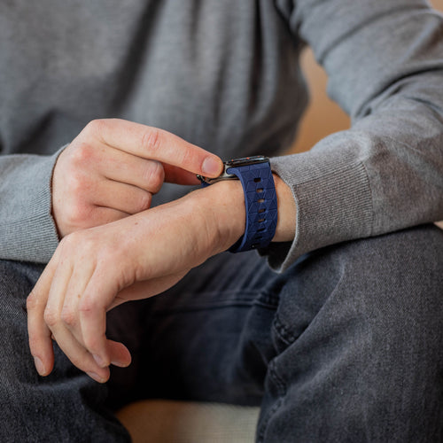 Samsung Galaxy Watch Ultra 2 Silicone Strap Hexagons (Dark Blue)