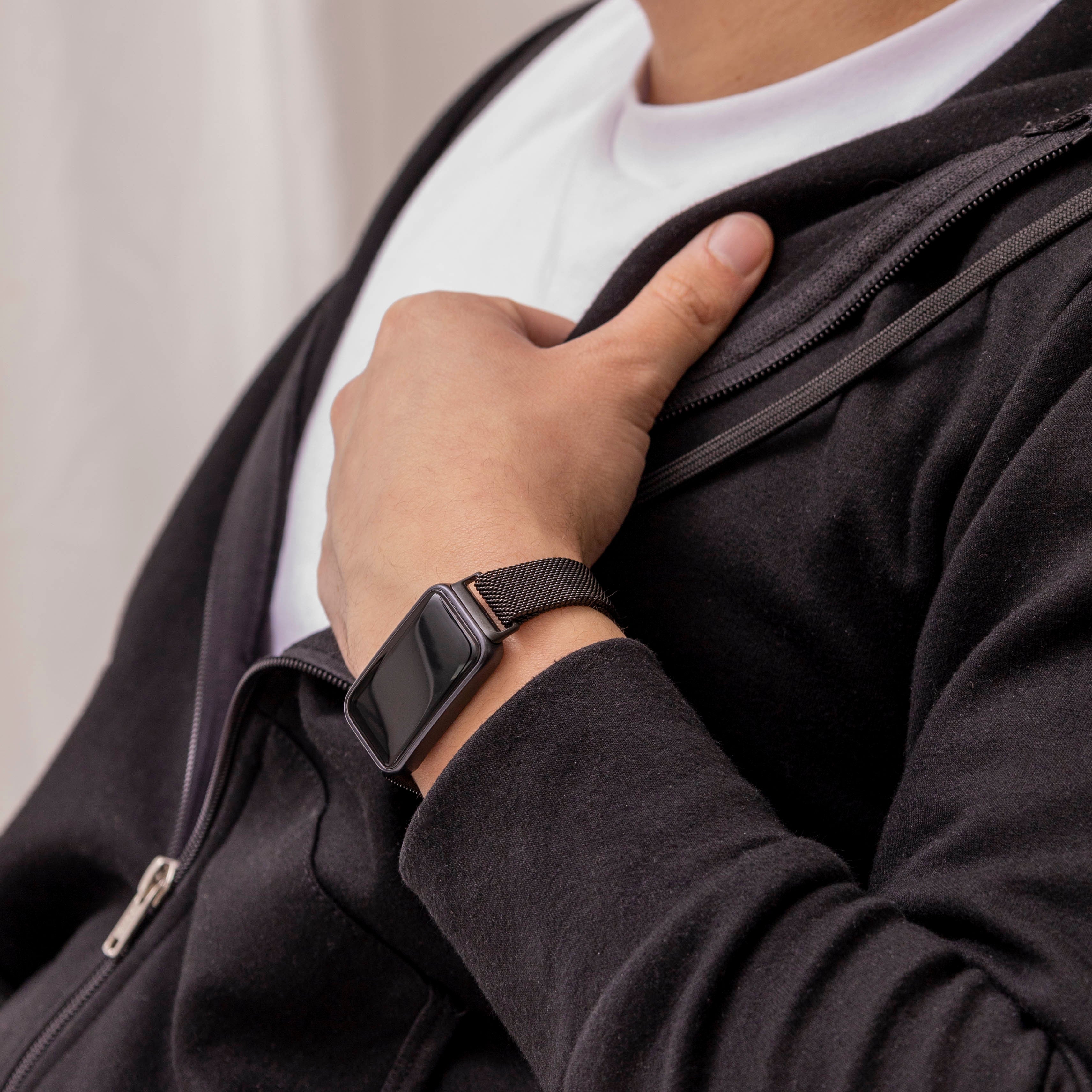 Huawei Band 8 Milanese band (zwart)