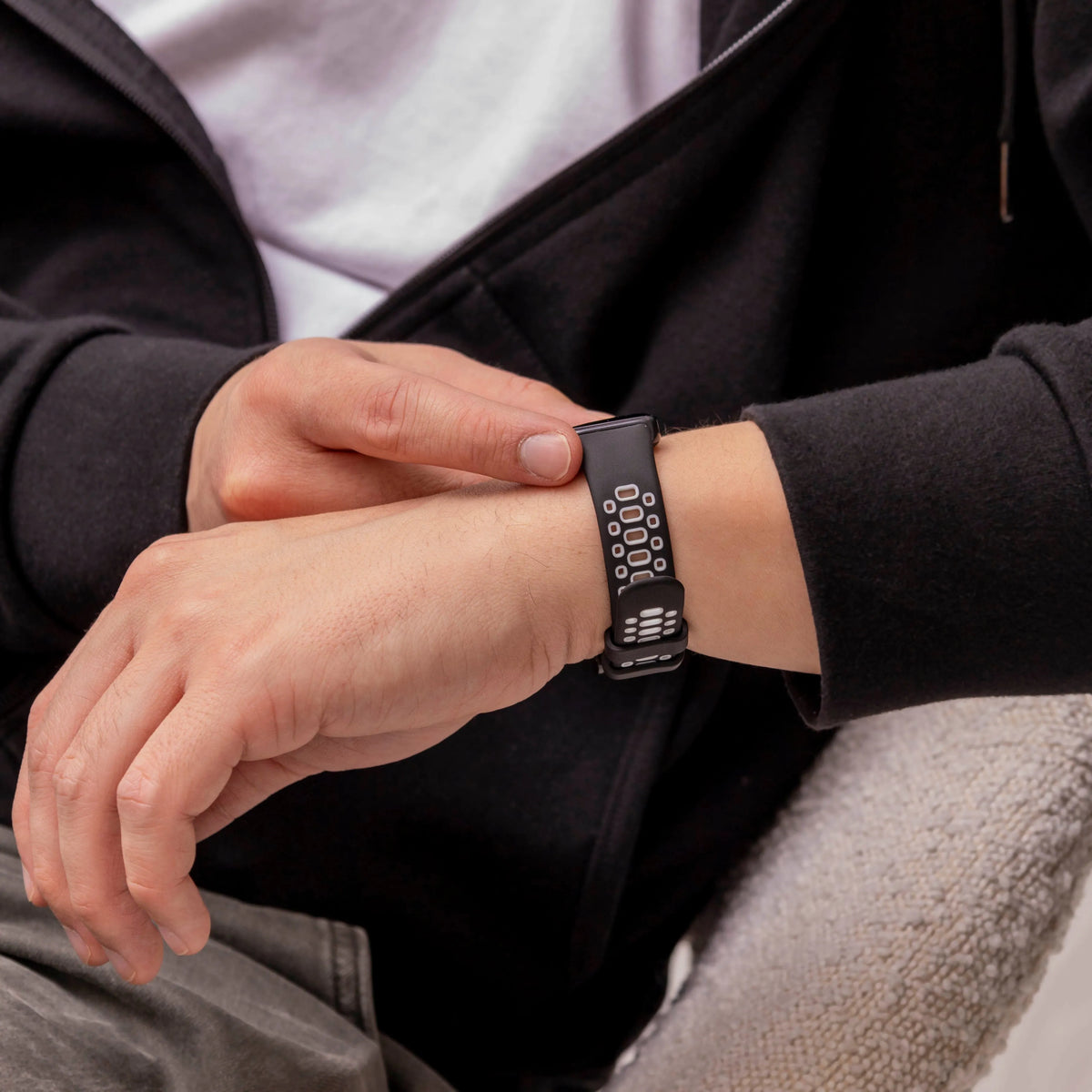 Silicone Sport Strap, black/white, lifestyle photo