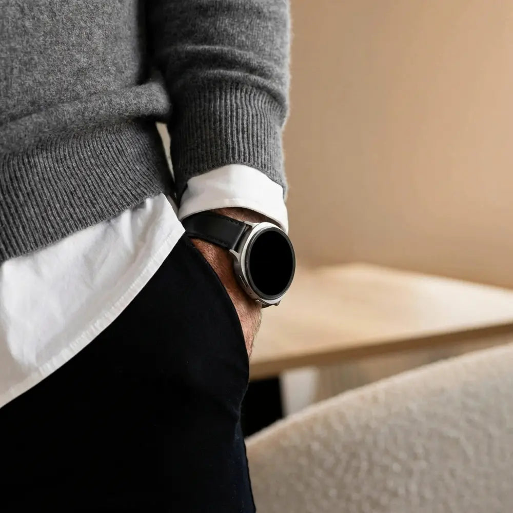 Bandz Samsung Galaxy Watch 8 - 44mm Leather Strap 'Classic' (Black)