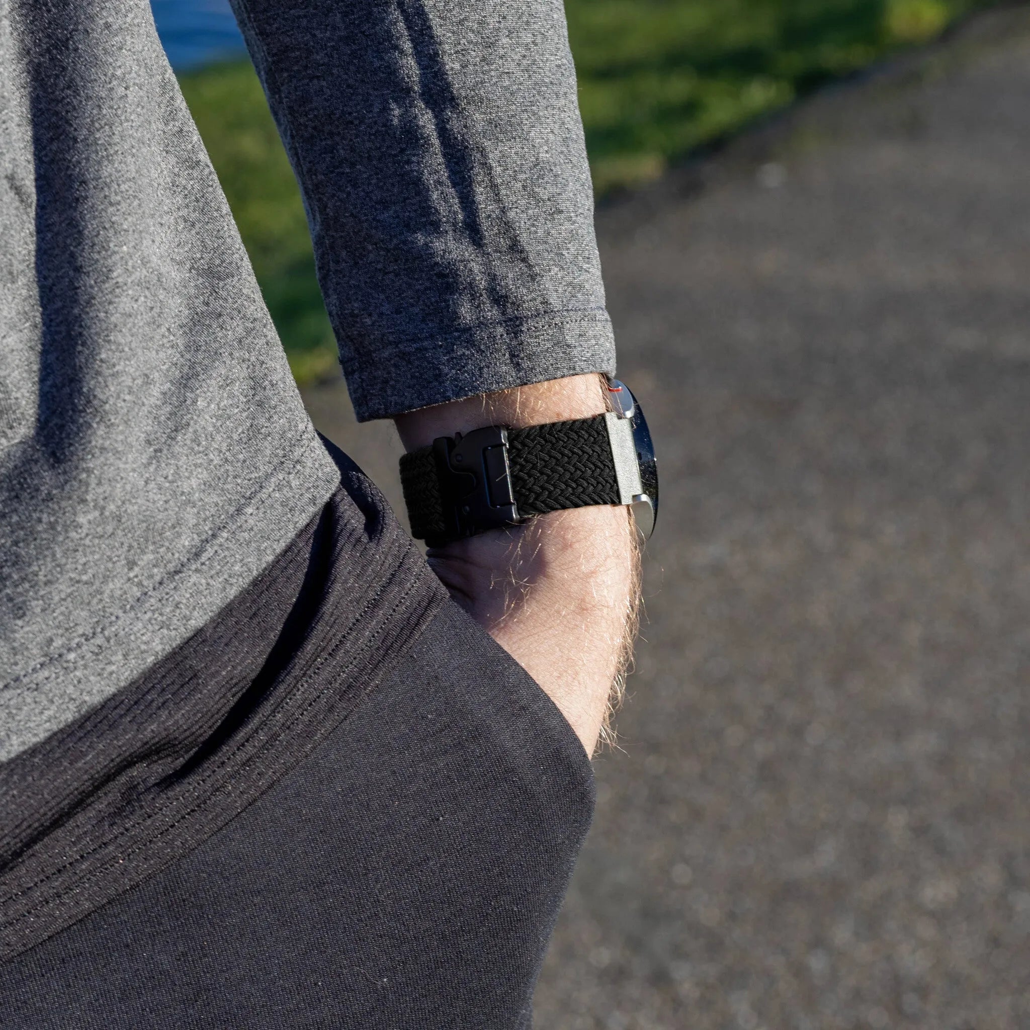 Polar Grit X2 Pro gevlochten band met P-buckle (zwart) 