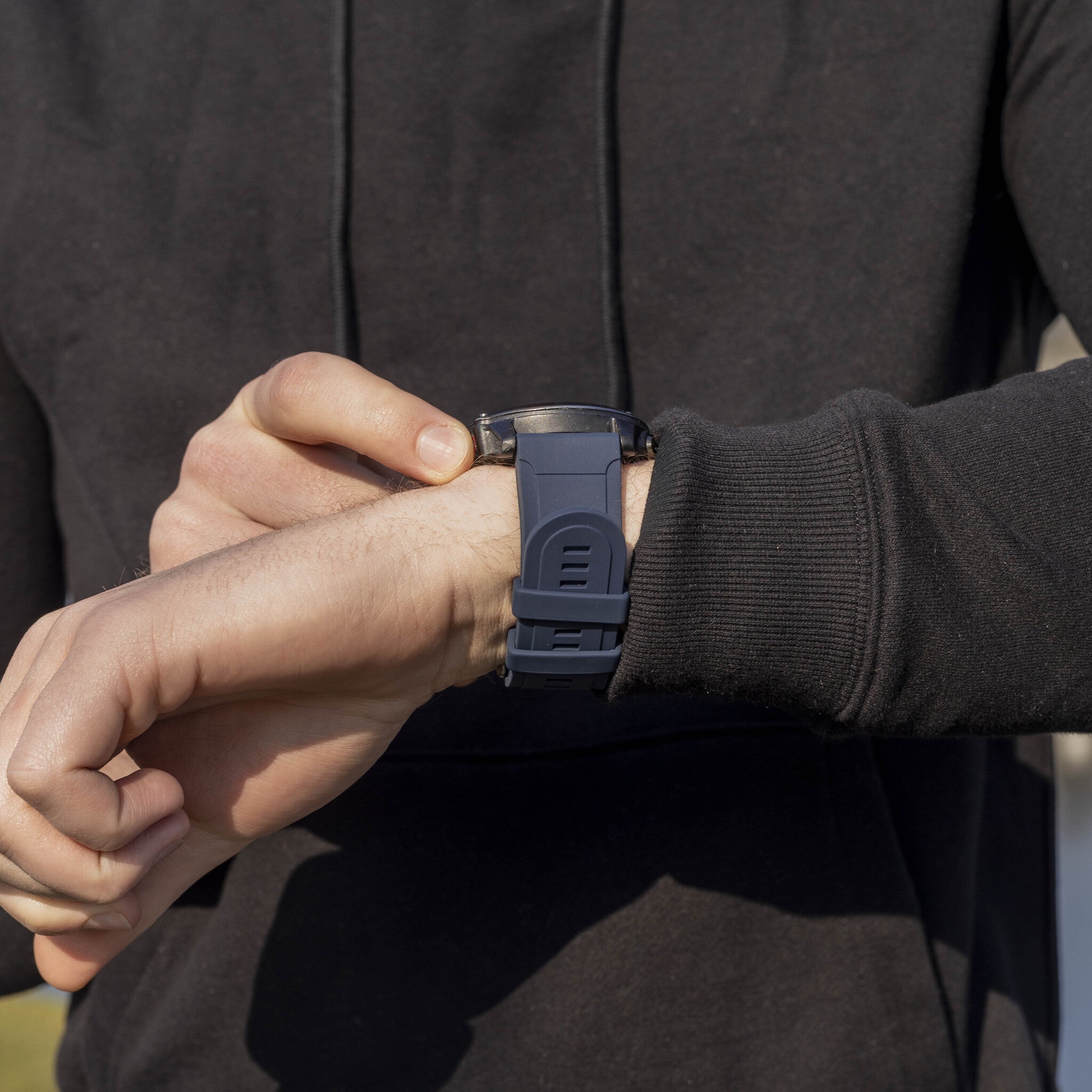Garmin Fenix 7x glossy silicone band (donkerblauw)