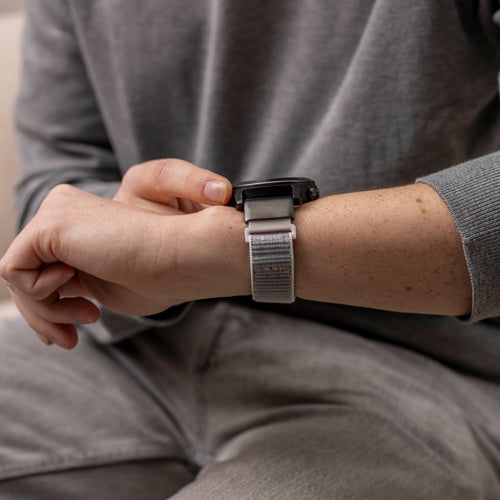 Garmin Fenix 9 Pro - 51mm nylon band (zeeschelp)