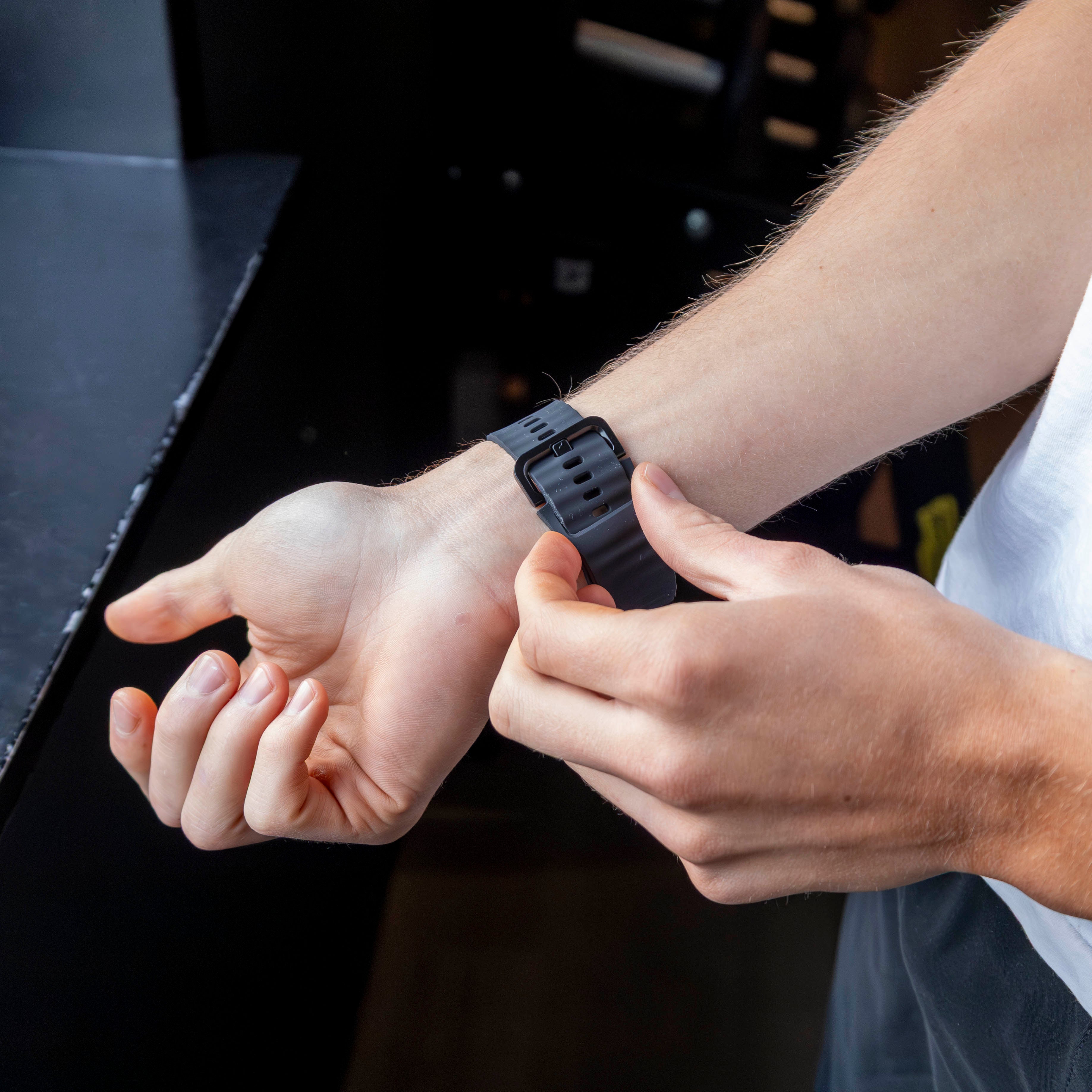 Samsung Galaxy Watch Ultra wave siliconen bandje (zwart)