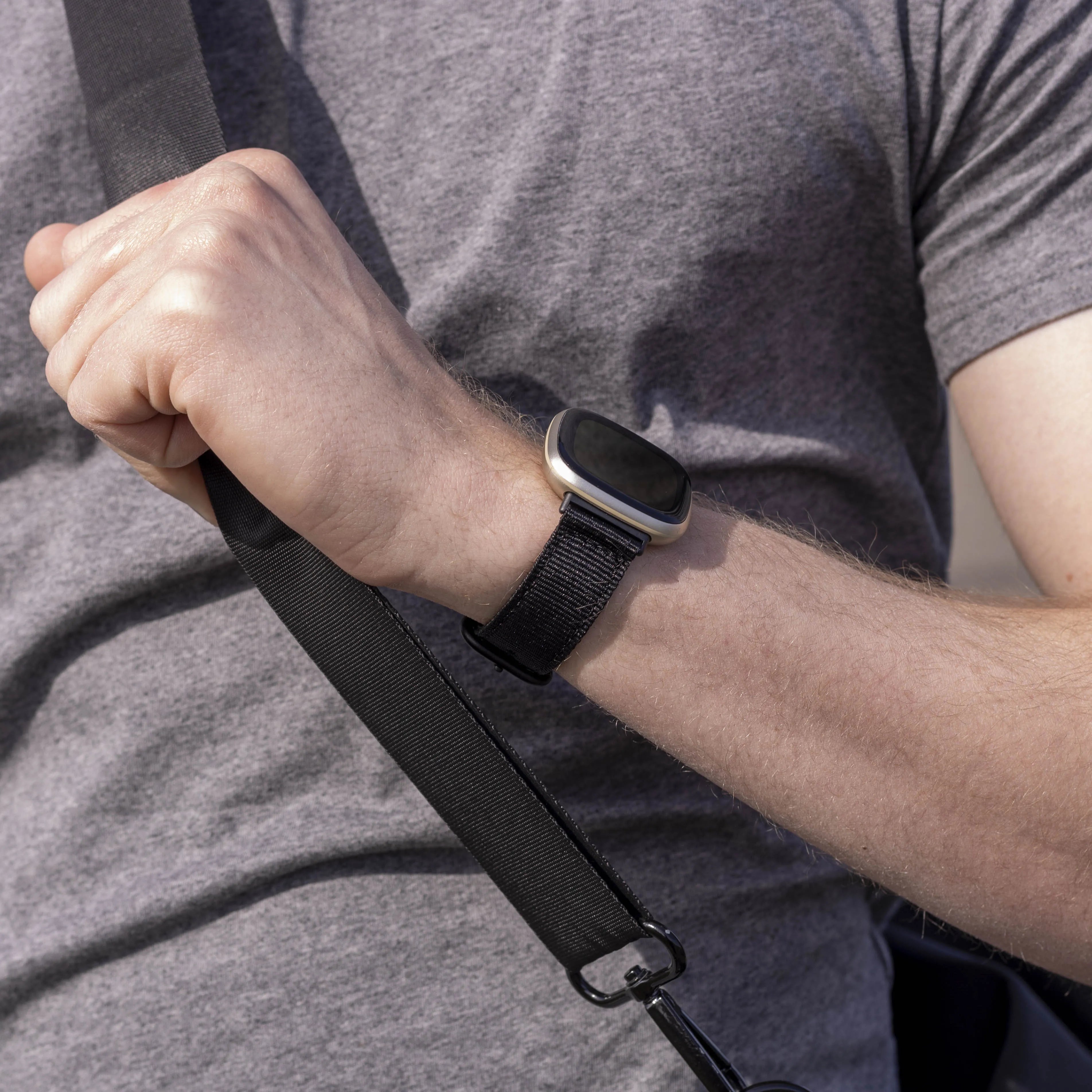 Fitbit Versa 3 nylon gesp band (zwart)