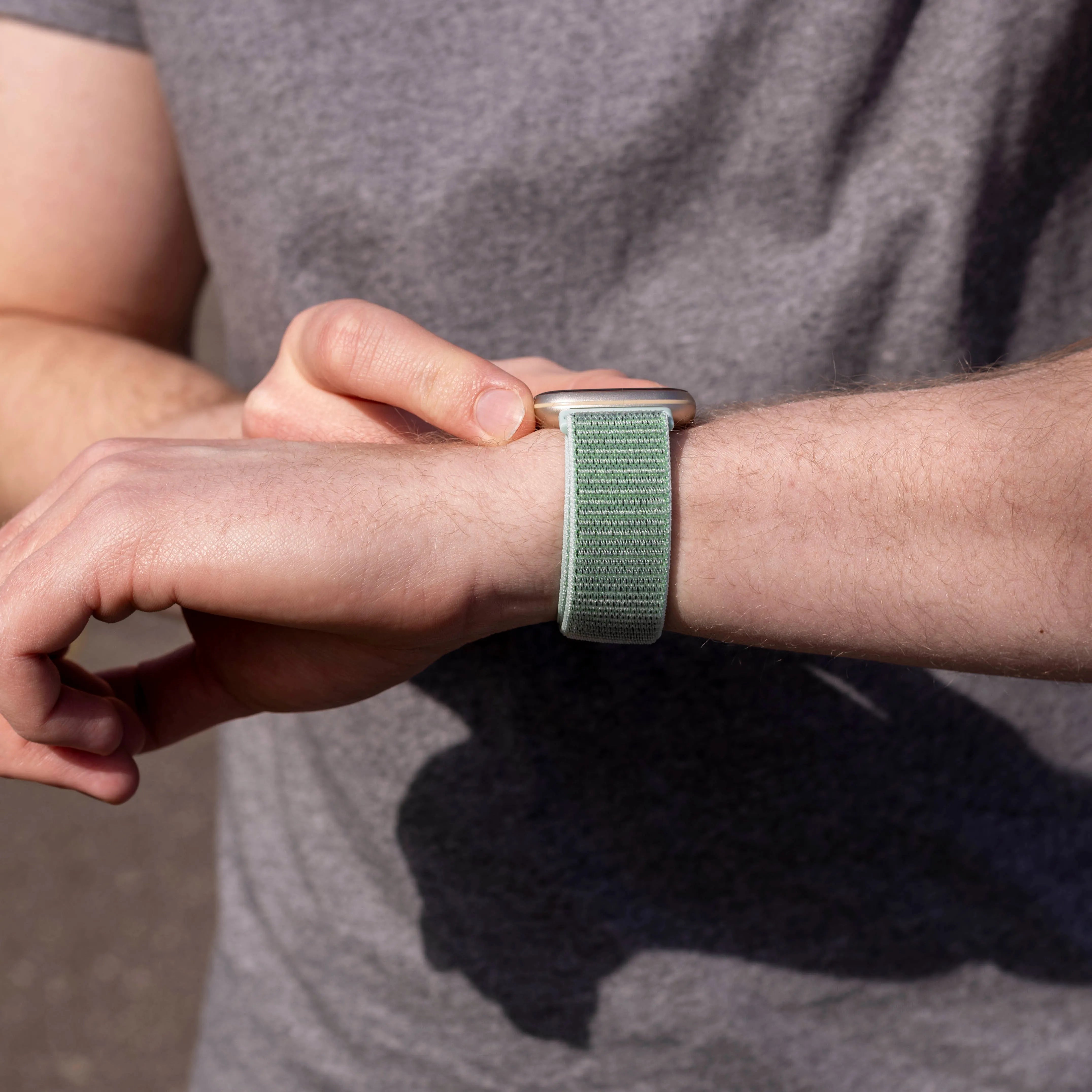 Fitbit Versa 3 nylon bandje (mint groen)