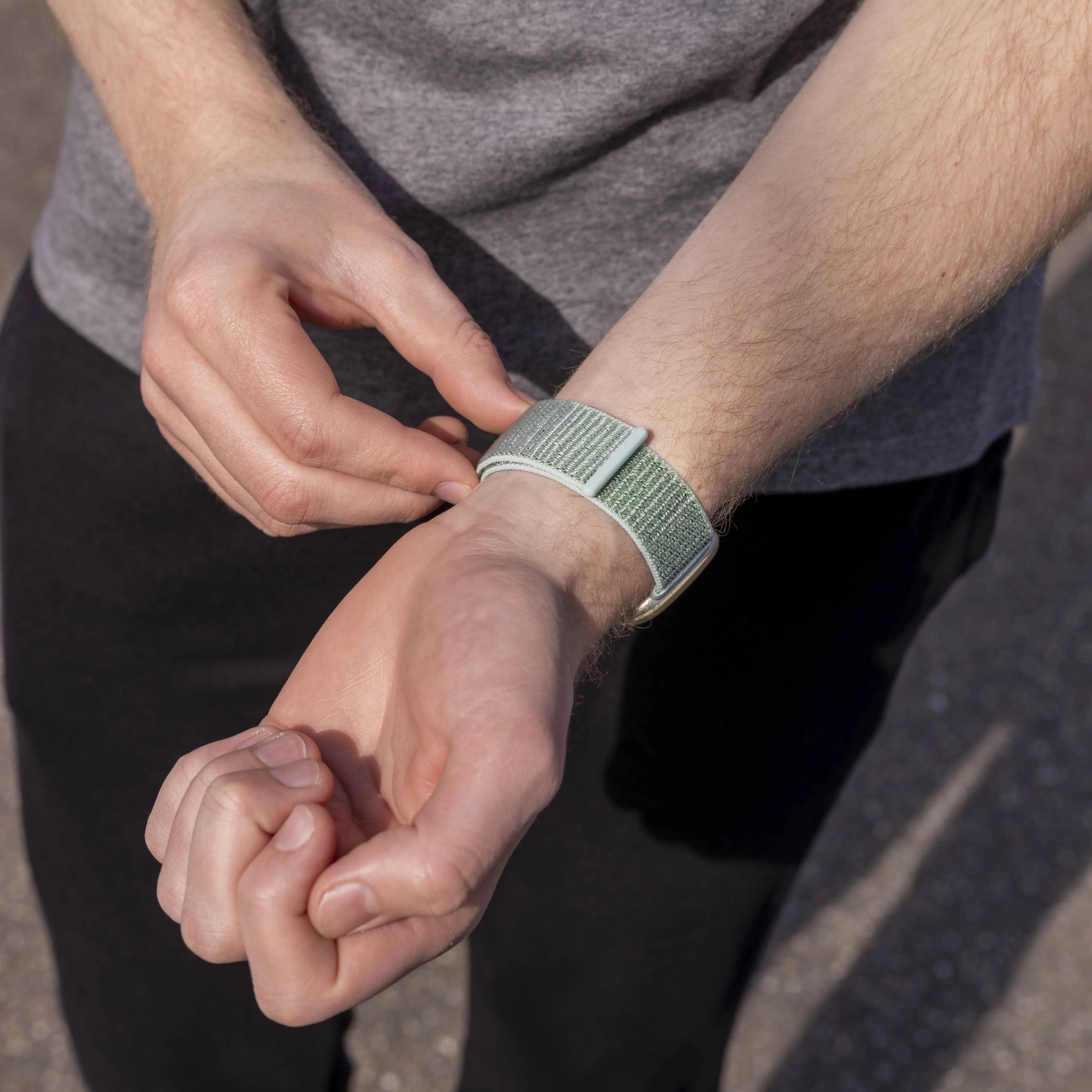 Fitbit Versa 3 nylon bandje (mint groen)