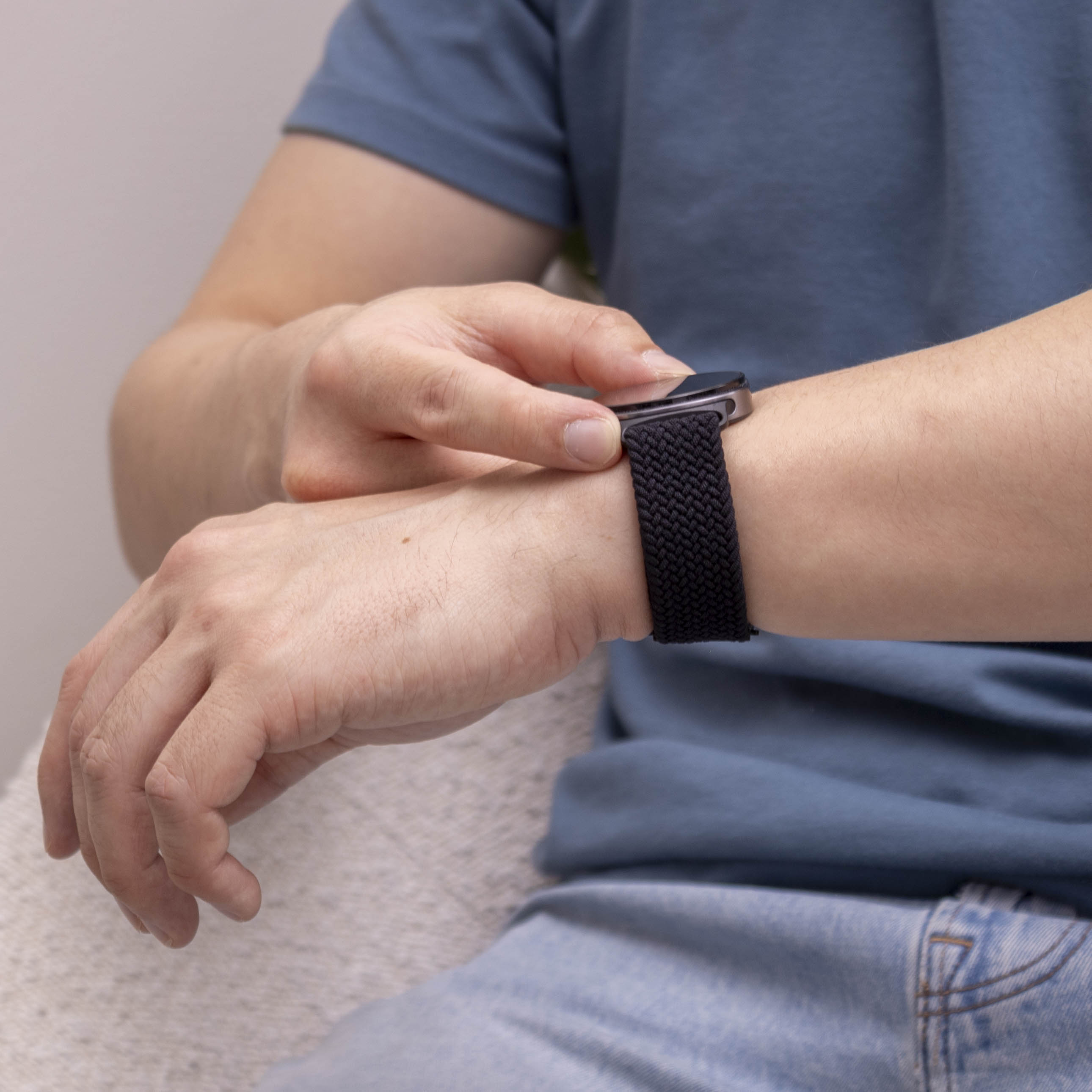  Samsung Galaxy Watch 8 - 40mm gevlochten band met P-buckle (zwart)