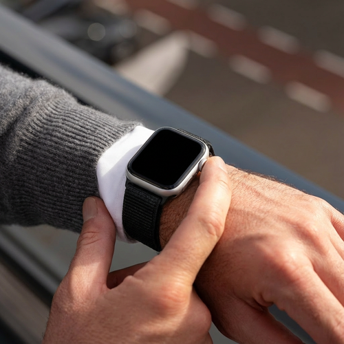 Nylon Strap 'Classic', black, lifestyle photo
