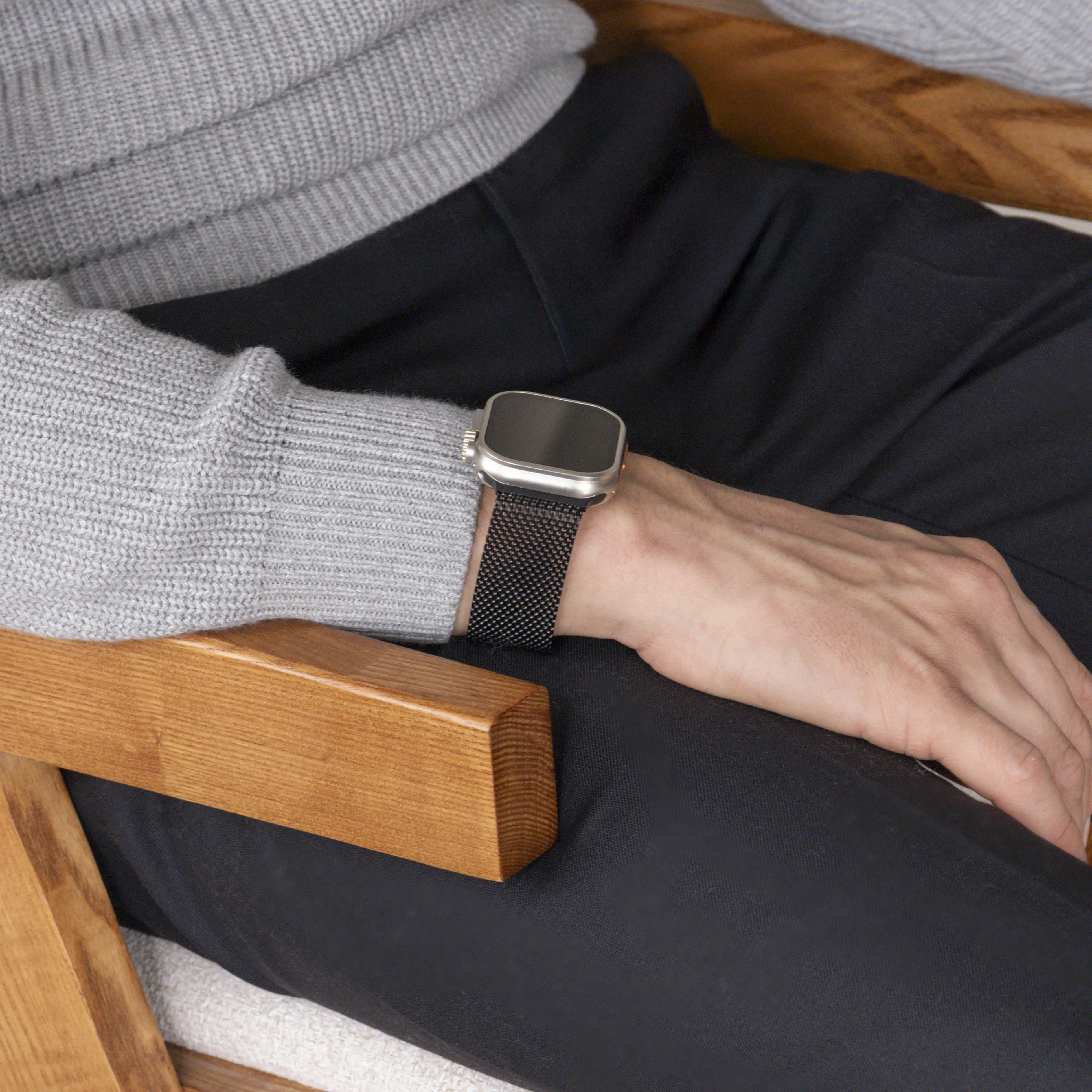 Apple Watch Modern Milanese band (zwart)