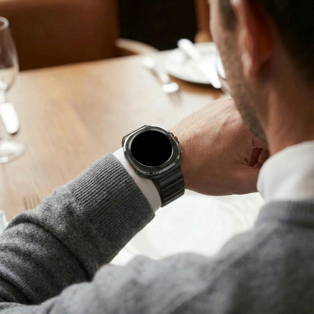 Samsung Galaxy Watch Ultra 'One Bead' titanium band (zwart)
