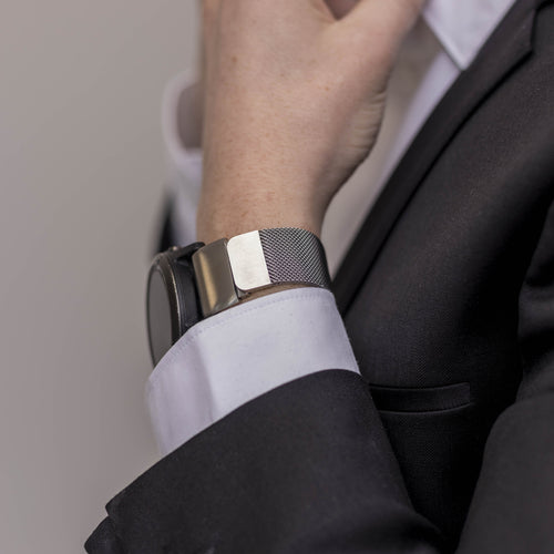 Garmin Approach S62 Milanese Strap (Silver)