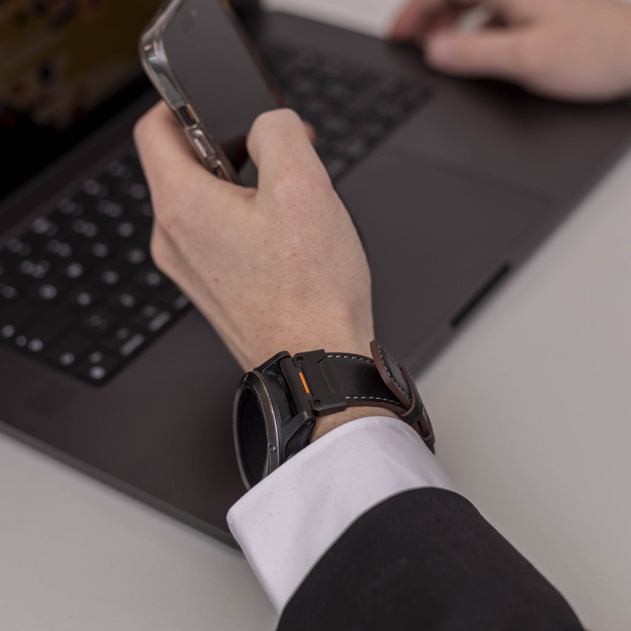 Garmin Approach S70 - 47mm Genuine Leather Strap (Black)