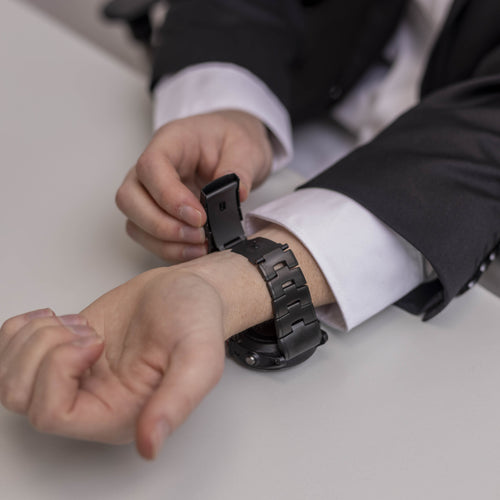 Bandz Garmin Tactix 7 Pro titanium schakel band (zwart)