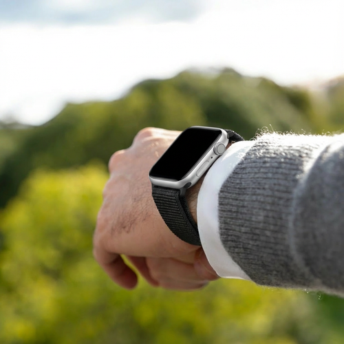Nylon Strap 'Classic', black, lifestyle photo