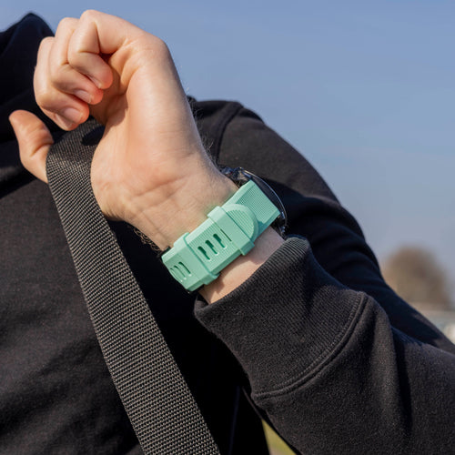 Garmin Fenix 9 - 51mm Silicone Strap (Aqua)