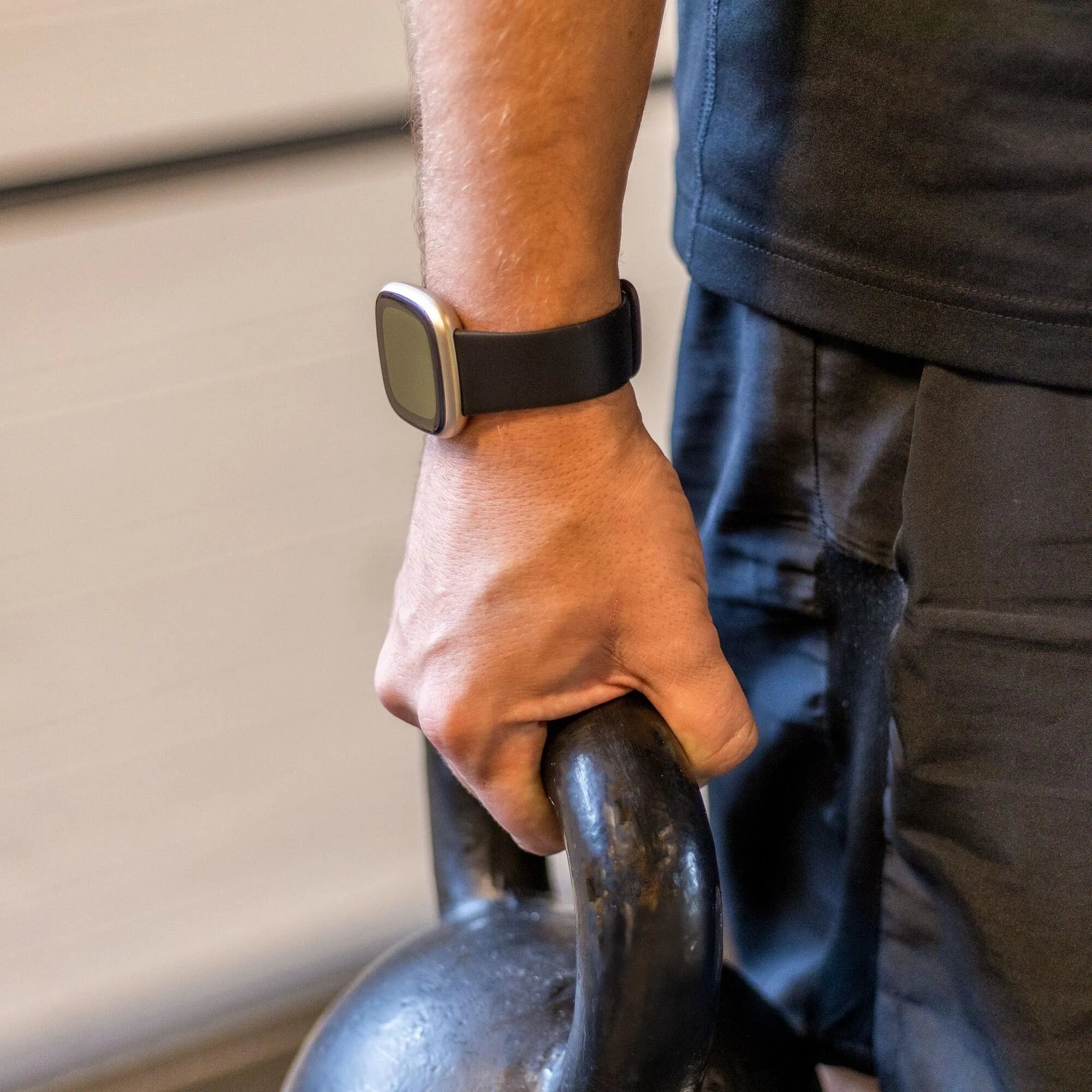 Fitbit Sense 2 siliconen classic bandje (zwart)