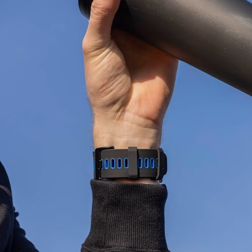 Garmin Quatix 3 / 6x / 7x Solar Buckled Sport Strap (Black/Blue)