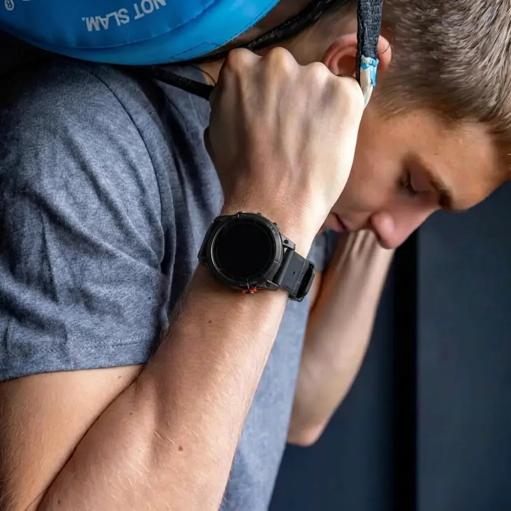 Garmin Fenix 7 sport gesp band (zwart/grijs)