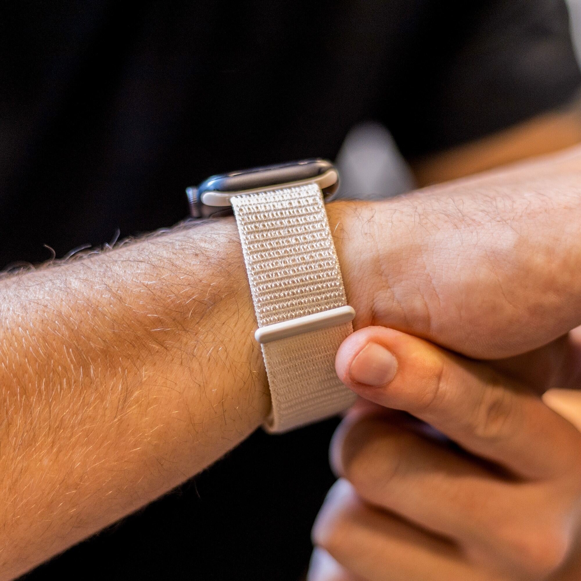 Apple Watch Ultra nylon loop bandje (sterrenlicht)