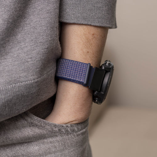 Garmin Quatix 8 - 47mm nylon band (blauw)