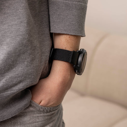 Garmin Enduro 1 / 2 / 3 nylon gesp band (zwart)