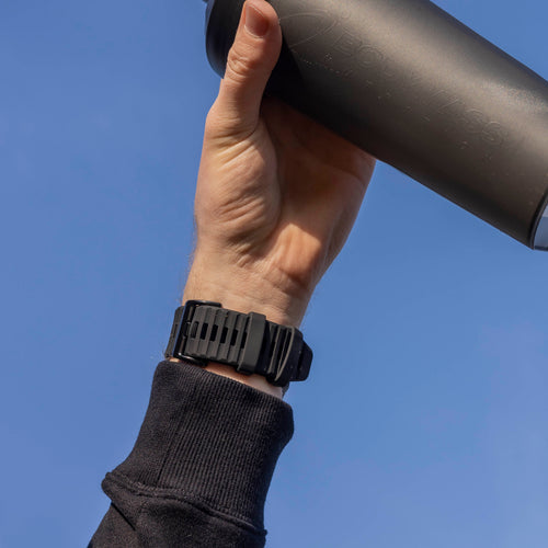 Bandz Garmin Fenix 7x siliconen band met gesp (zwart)