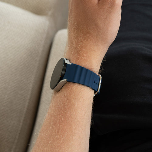 Silicone Ocean Strap, dark blue, lifestyle photo