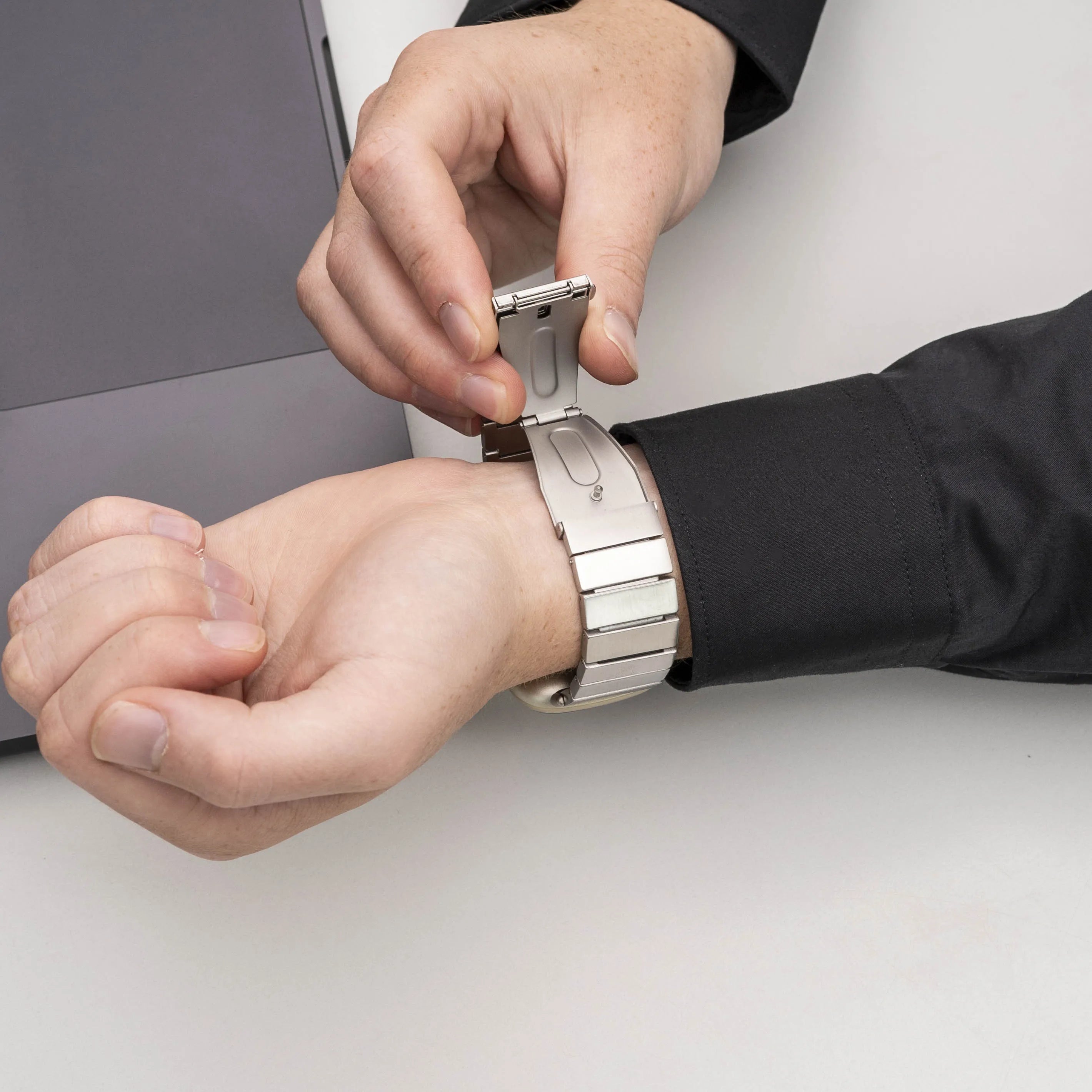 Fitbit Versa 3 metalen bandje (zilver)