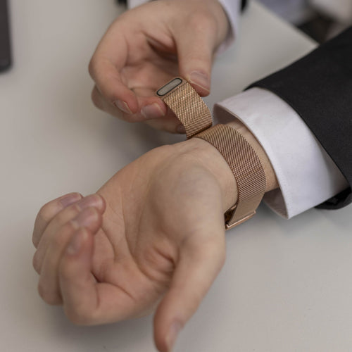 Garmin Approach S70 - 47mm Milanese band (rosé goud)