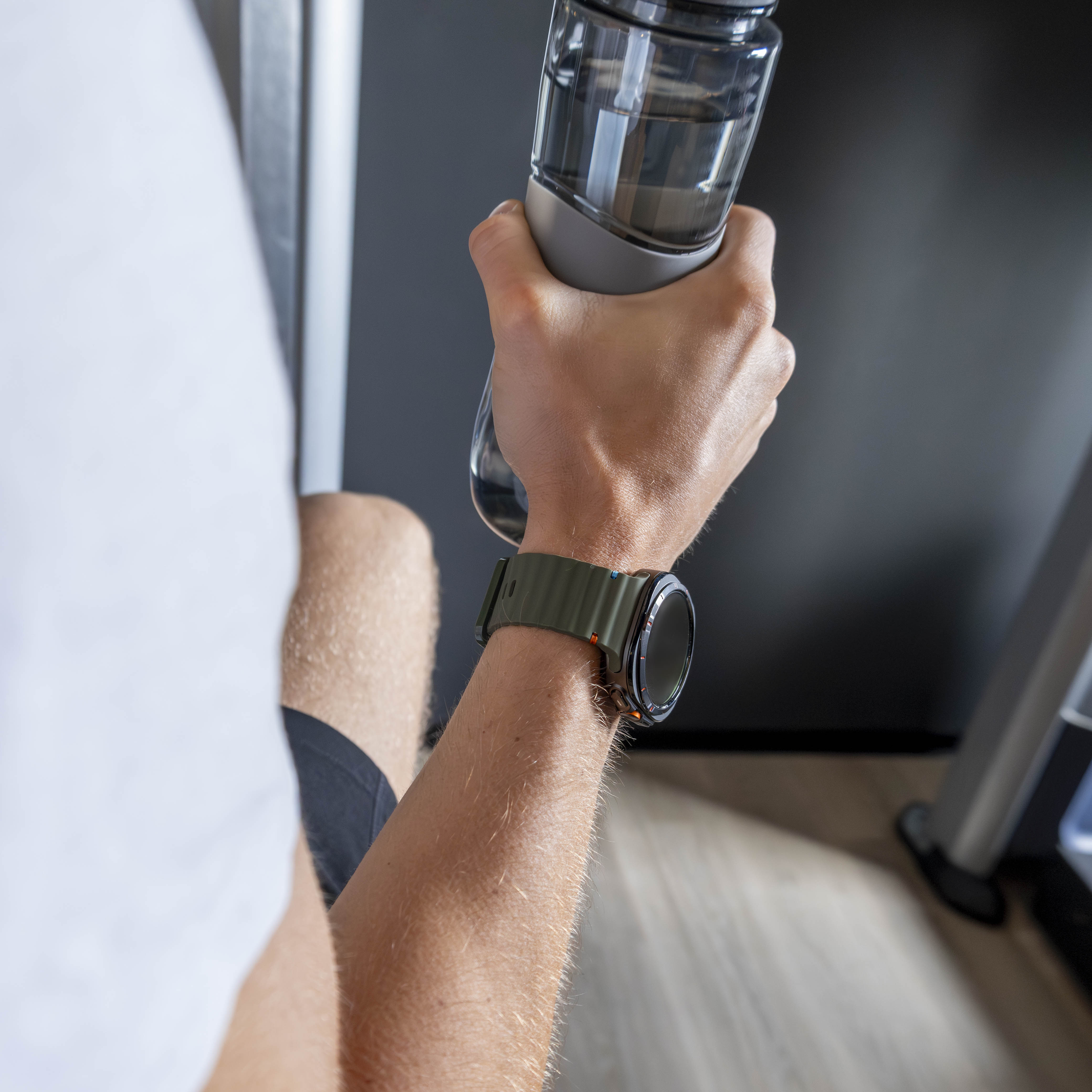Samsung Galaxy Watch Ultra wave siliconen bandje (legergroen)