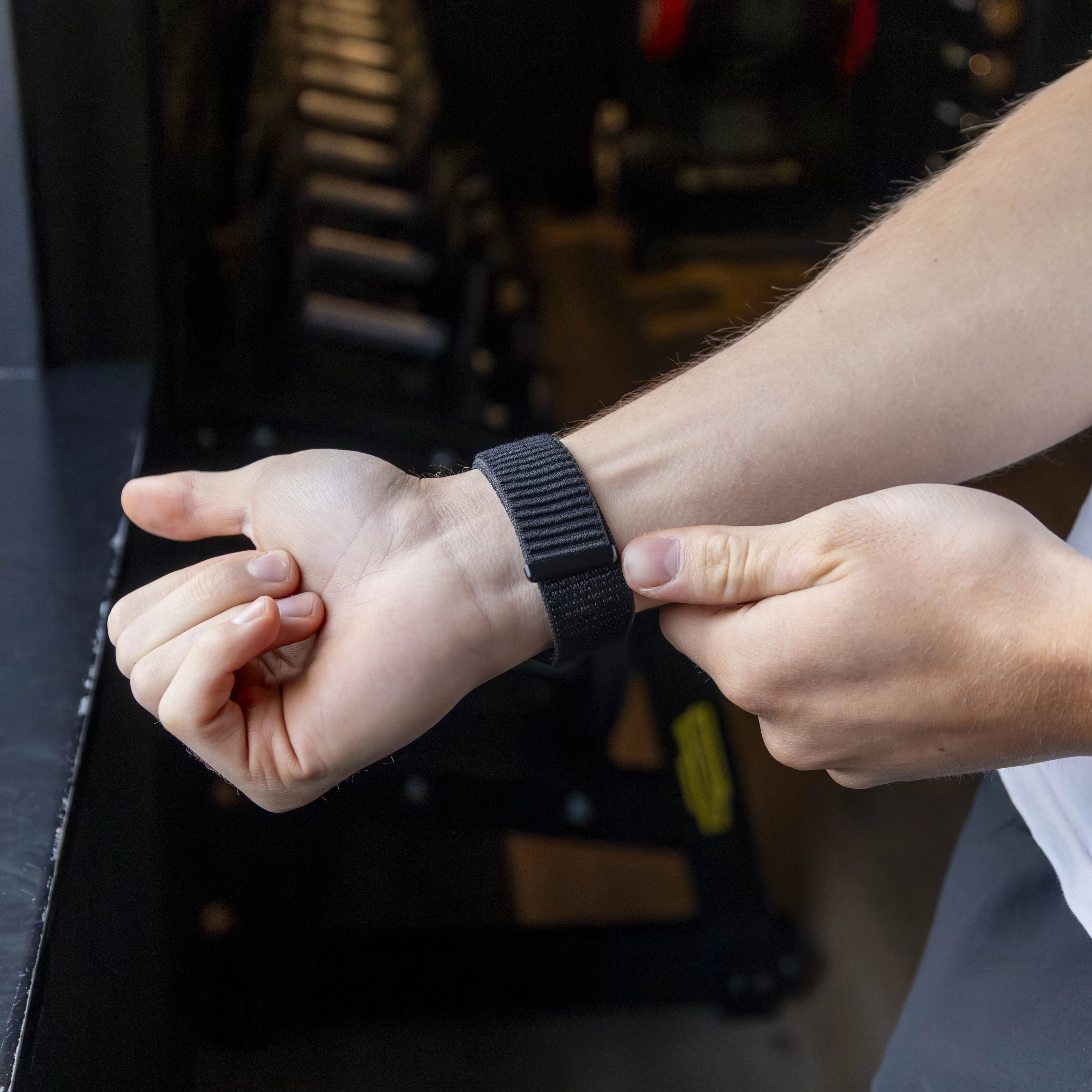 Apple Watch wave nylon band (zwart)