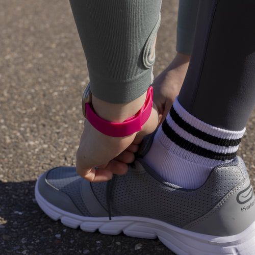 Fitbit Sense 2 siliconen classic bandje (knalroze)