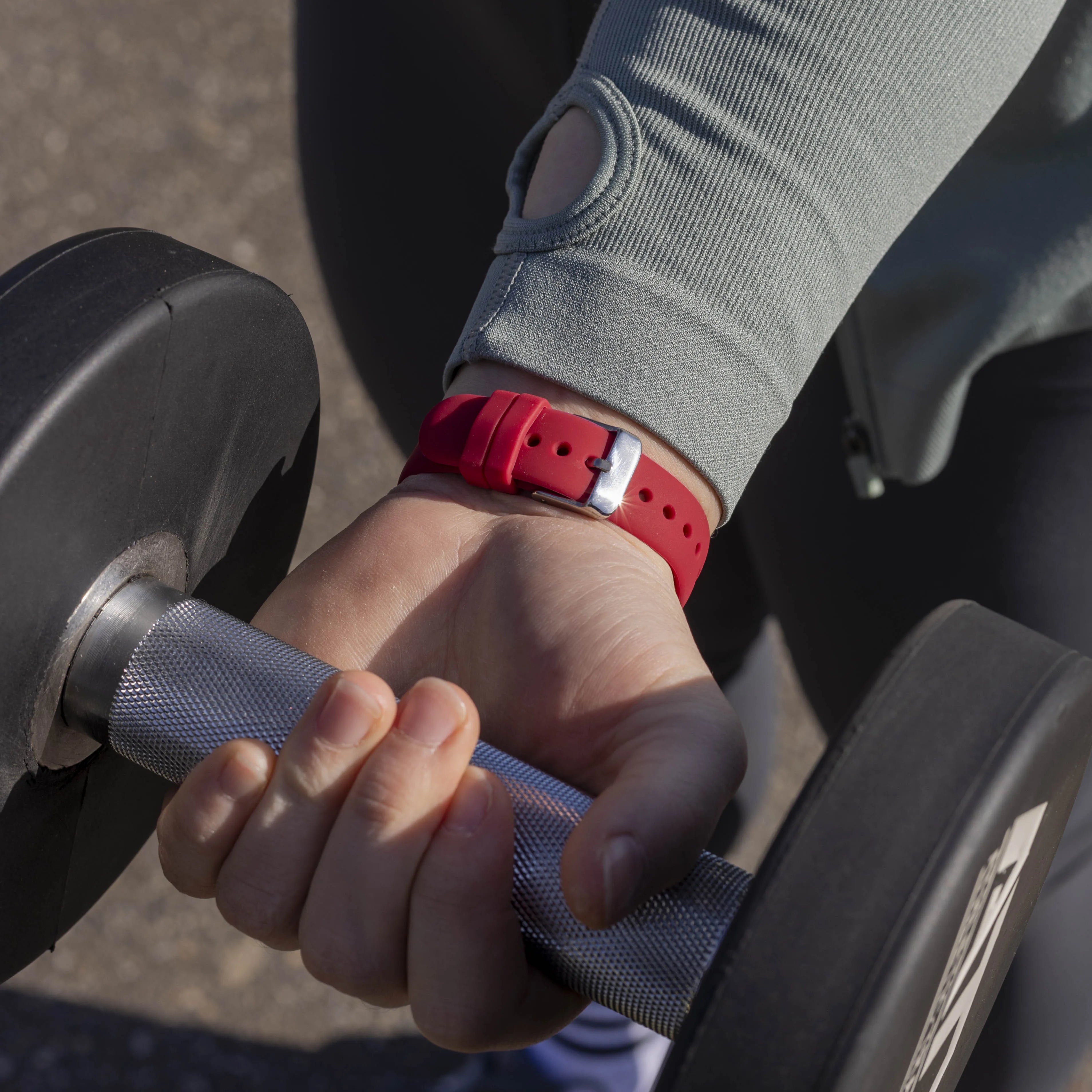 Fitbit Versa 4 luxe siliconen bandje (rosé-rood)