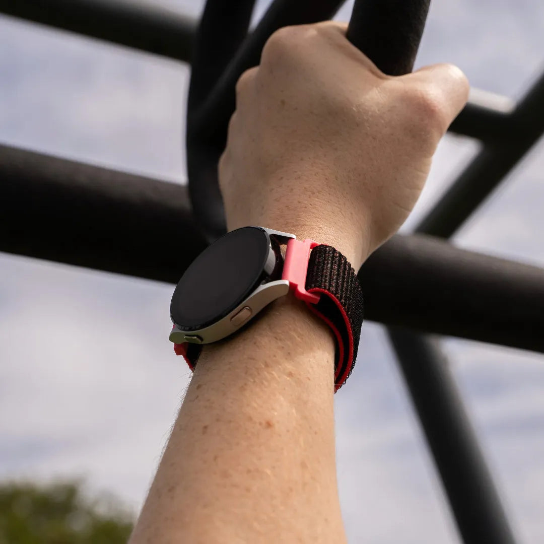 Coros Pace 3 nylon bandje (zwart/koraal)