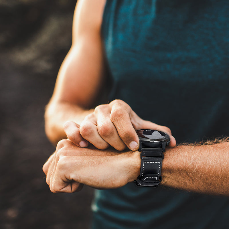 Garmin Fenix 8 - 51mm premium leren bandje (zwart)