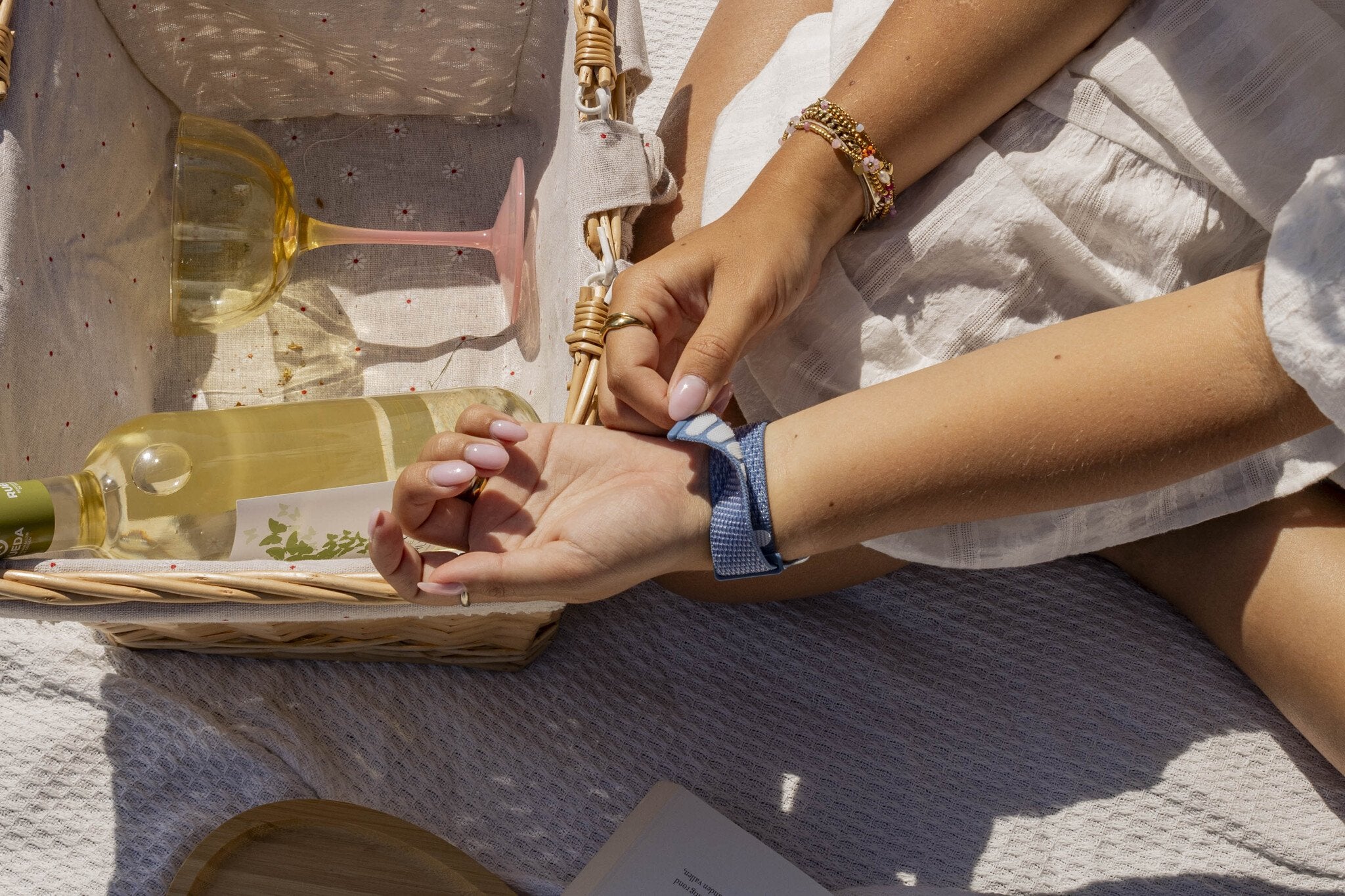 xoxo Wildhearts Apple Watch nylon  bandje (blauw)