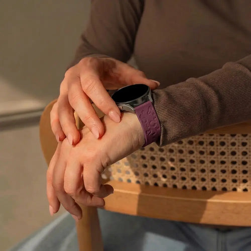 Bandz Garmin Vivoactive 3 siliconen band 'Leopard' (wijnrood)