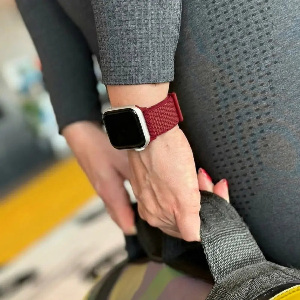 Apple Watch Nylon Loop Strap (Red)