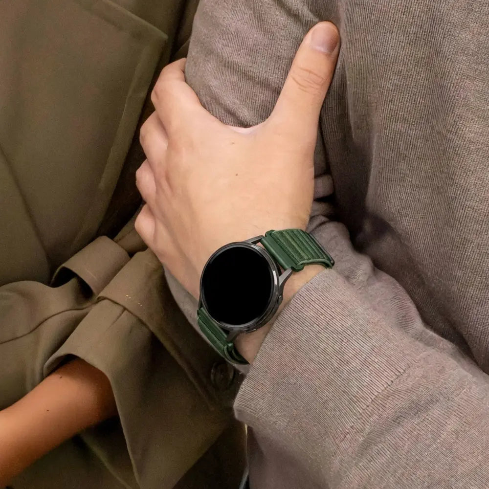 Bandz Garmin Venu 4 - 41mm nylon band 'Wave' (donkergroen)