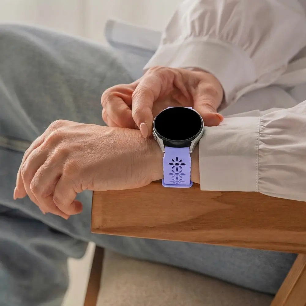 Samsung Galaxy Watch 7 - 40mm Patterned Silicone Strap (Lilac)