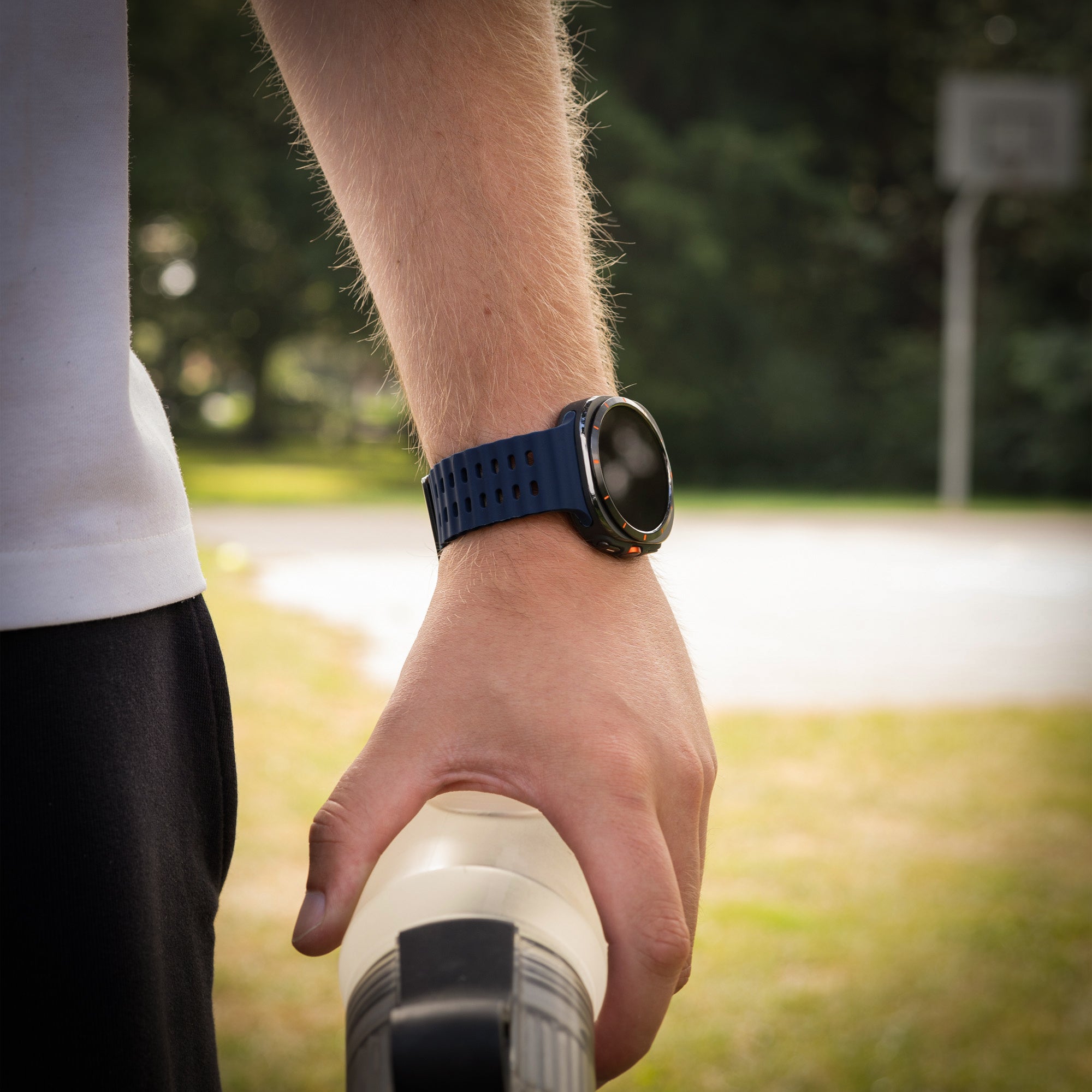 Samsung Galaxy Watch Ultra Ocean bandje (donkerblauw)