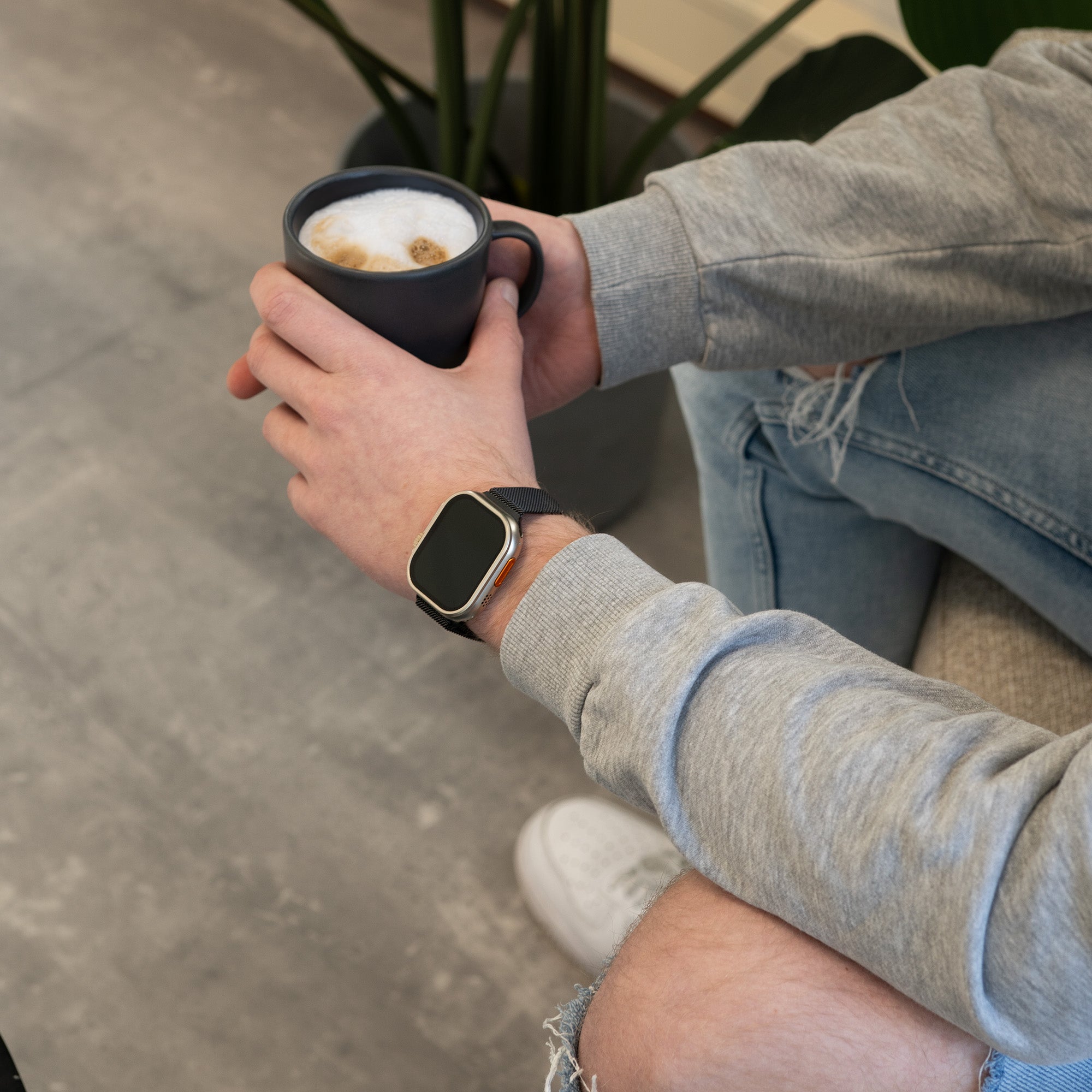 Bandz Apple Watch Milanese loop band (zwart)