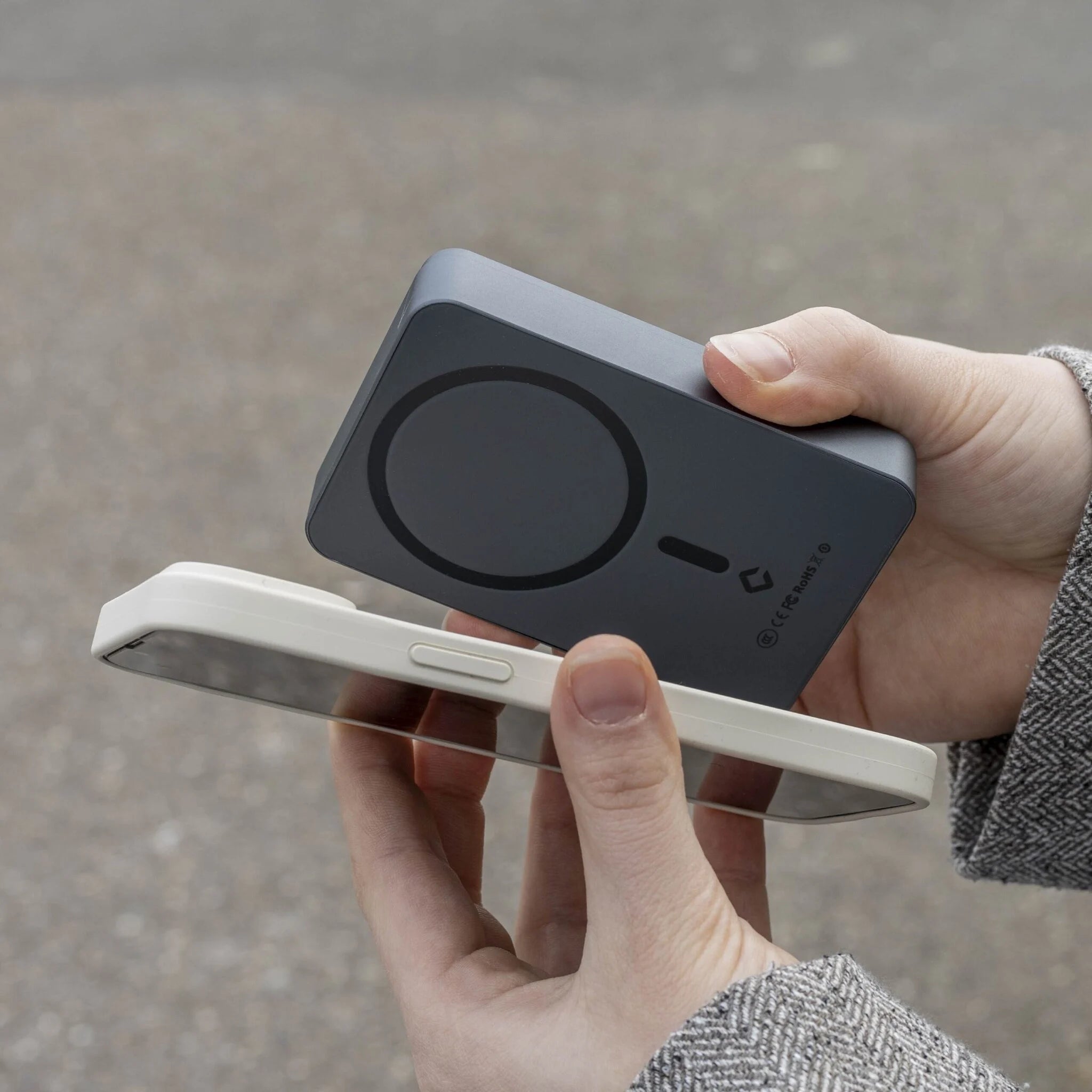 20W MagSafe Solid 10.000 mAh Powerbank (zwart)