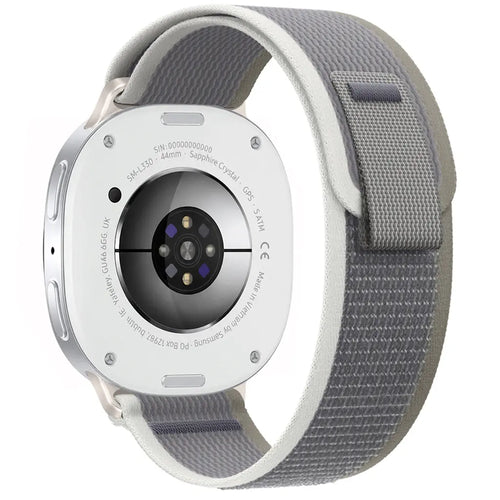 Samsung Galaxy Watch 8 - 44mm trail nylon band (grijs)