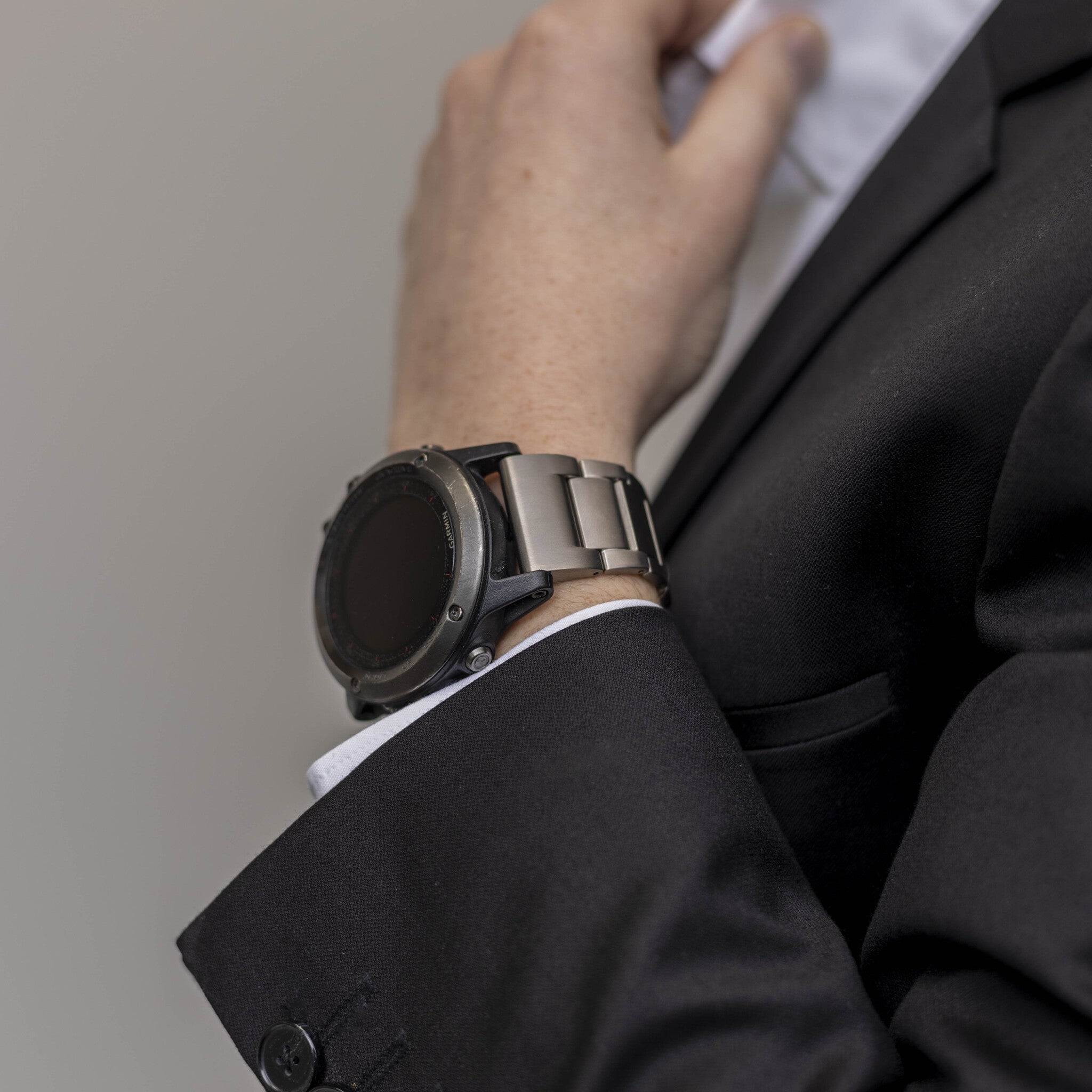 Garmin Instinct Magnetic Titanium Strap (Silver)