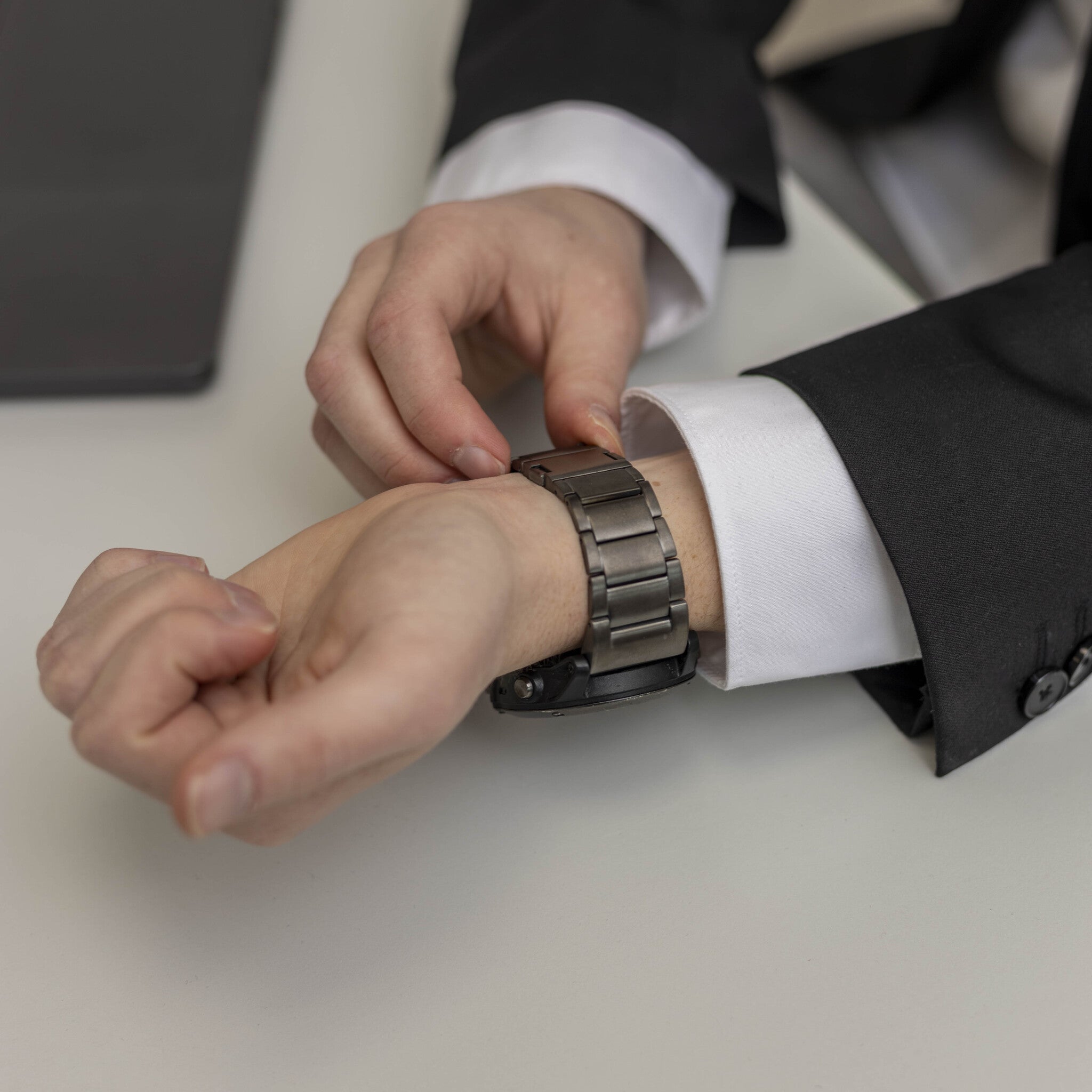 Garmin Approach S62 magnetische titanium band (grafiet)