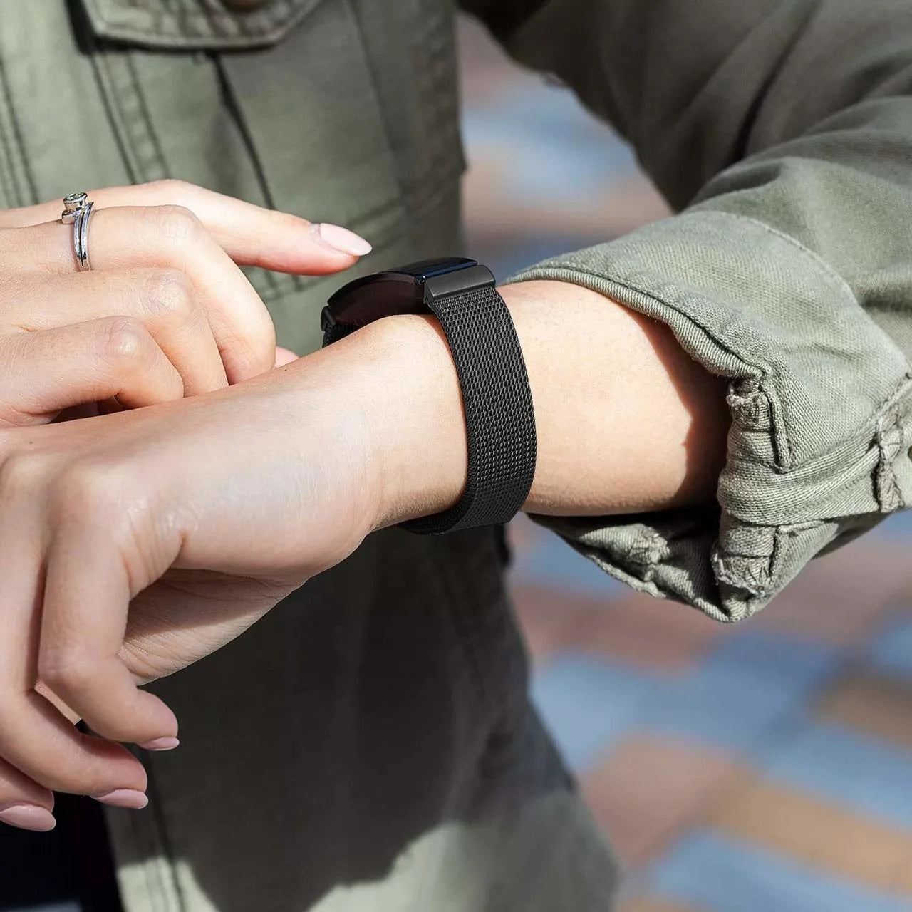 Fitbit Charge 3 Milanese band (zwart)