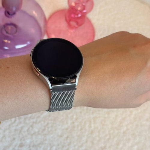 xoxo Wildhearts Samsung Galaxy Watch 42mm Milanese band (zilver)